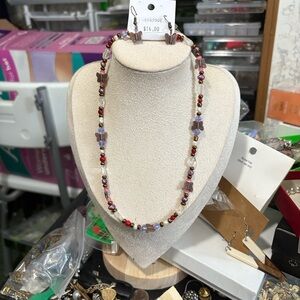 Elegant Beaded Necklace